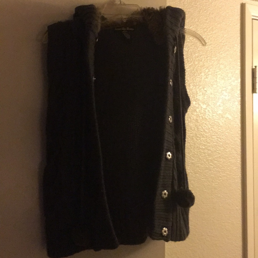 Grey knitted vest